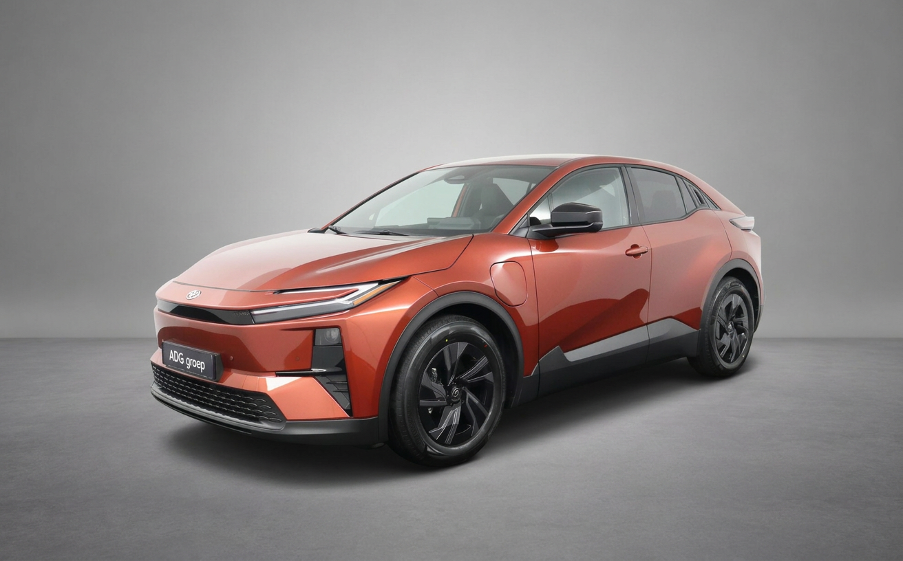 Toyota - C-hr+ First Edition 77 kWh Nieuw uit voorraad leverbaar | Apple Ca